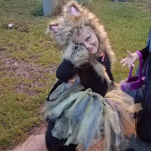 Meet your Posher, Erin - Picture 4 of 8